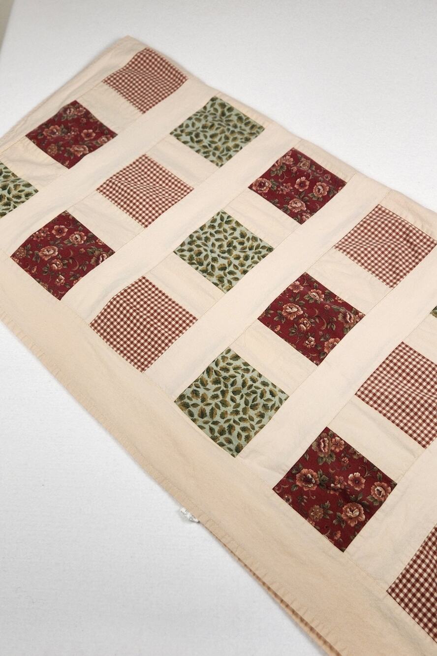 Cottagecore Cotton Quilt Patterned Tablecloth Rust, Green & Ivory 76x108